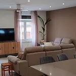 Nuevo Y Cómodo Piso Céntrico